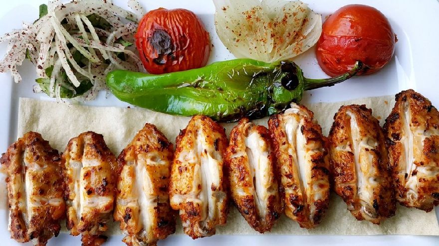 Delicious Turkish specialties and many other things at Snack Online